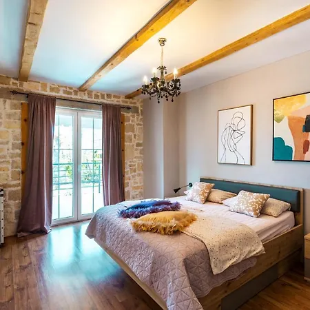 Βίλα Stylish & Luxury With Pool, Biliard, Extra Pool Heating Available - Wiibuk *