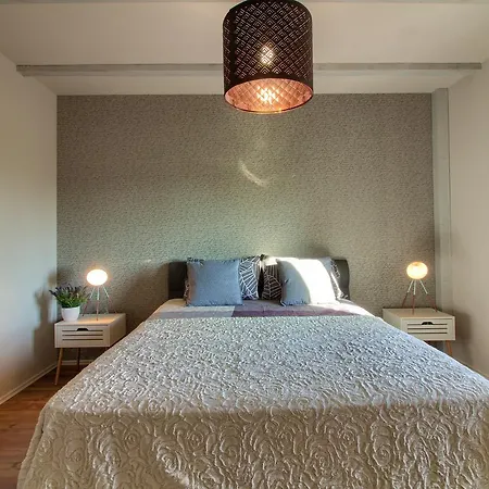 Stylish & Luxury Villa With Pool, Biliard, Extra Pool Heating Available - Wiibuk Villa