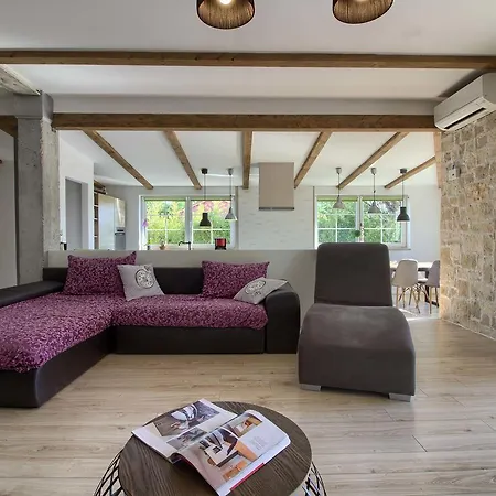 Stylish & Luxury With Pool, Biliard, Extra Pool Heating Available - Wiibuk Βίλα