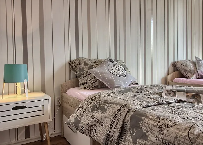 Stylish & Luxury With Pool, Biliard, Extra Pool Heating Available - Wiibuk Villa *