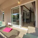 Stylish & Luxury With Pool, Biliard, Extra Pool Heating Available - Wiibuk *